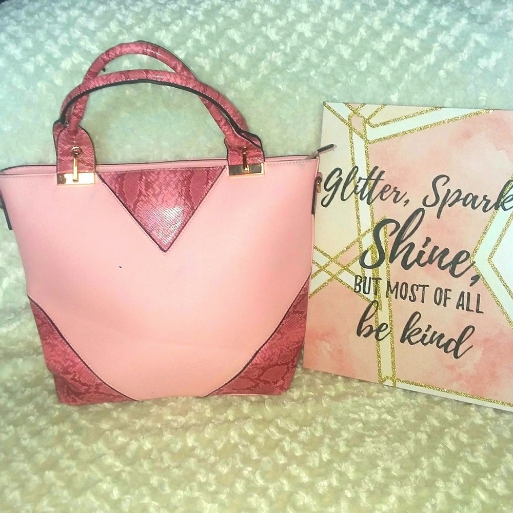 Beautiful pink bag still in good shape